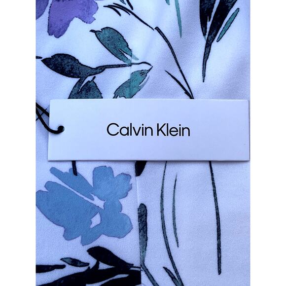 CALVIN KLEIN, SIZE 2, WHITE FLORAL KNEE LENGTH DRESS - Picture 6 of 7